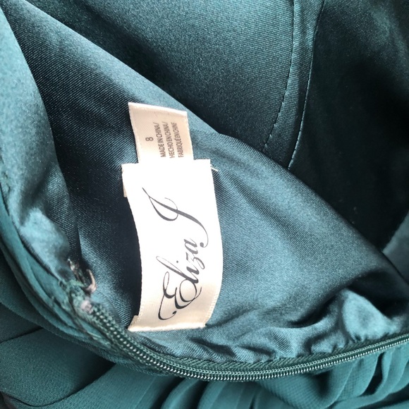 Emerald green chiffon dress with beading - Picture 4 of 6